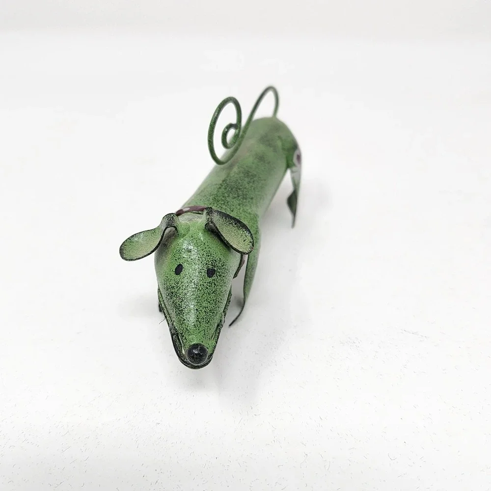 Vintag3 Metal Dachshund Figurine Heart Leg Tattoo 5